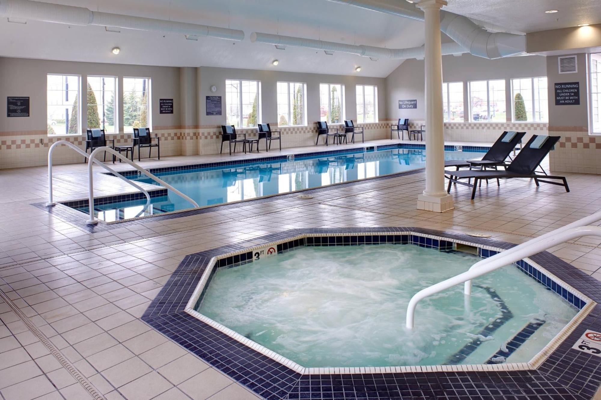 Residence Inn By Marriott Saginaw Buitenkant foto